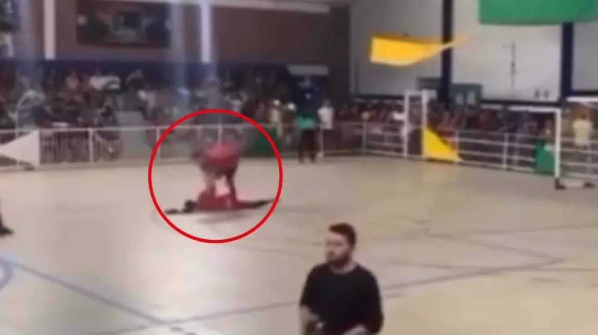 وفاة حارس برازيلي بعد تصديه لركلة جزاء تثير صدمة