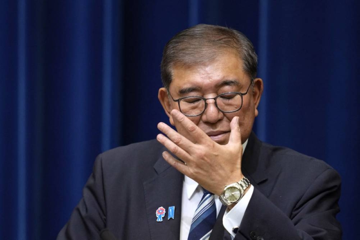 اليابان تختار خليفة إيشيبا: موتيجي في الصدارة