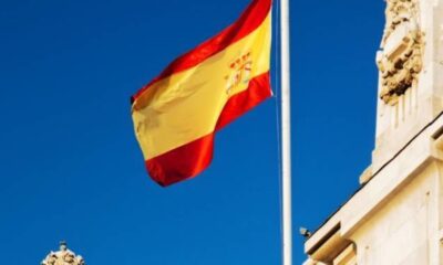 إسبانيا تستدعي سفيرها احتجاجاً على الإبادة الإسرائيلية