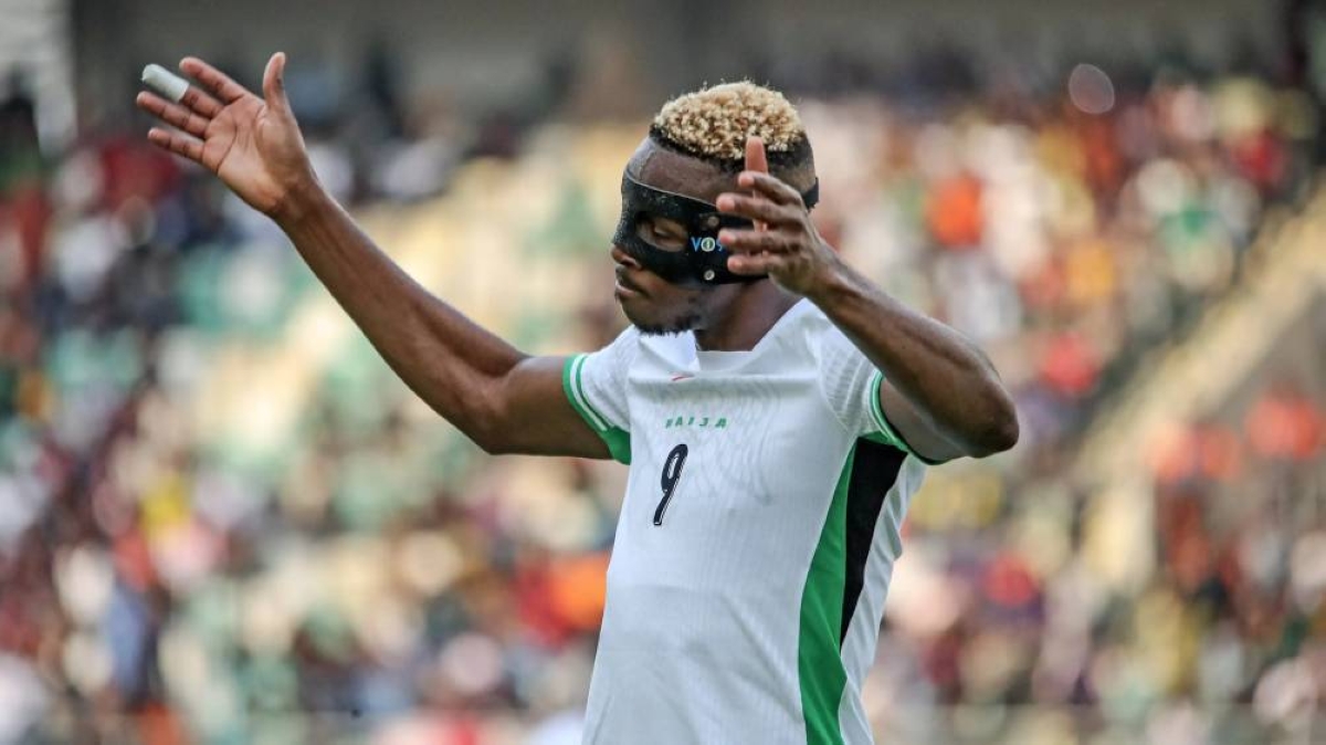 أوسيمين يضغط على نيجيريا قبل مواجهة بلومفونتين التاريخية