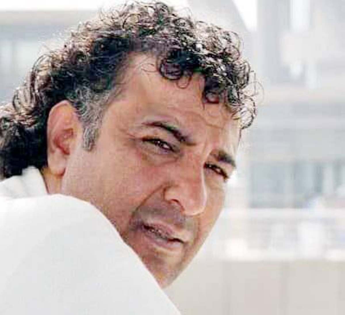 "كيف تختار الساعة المثالية: دليل شامل لاختيار ساعتك"