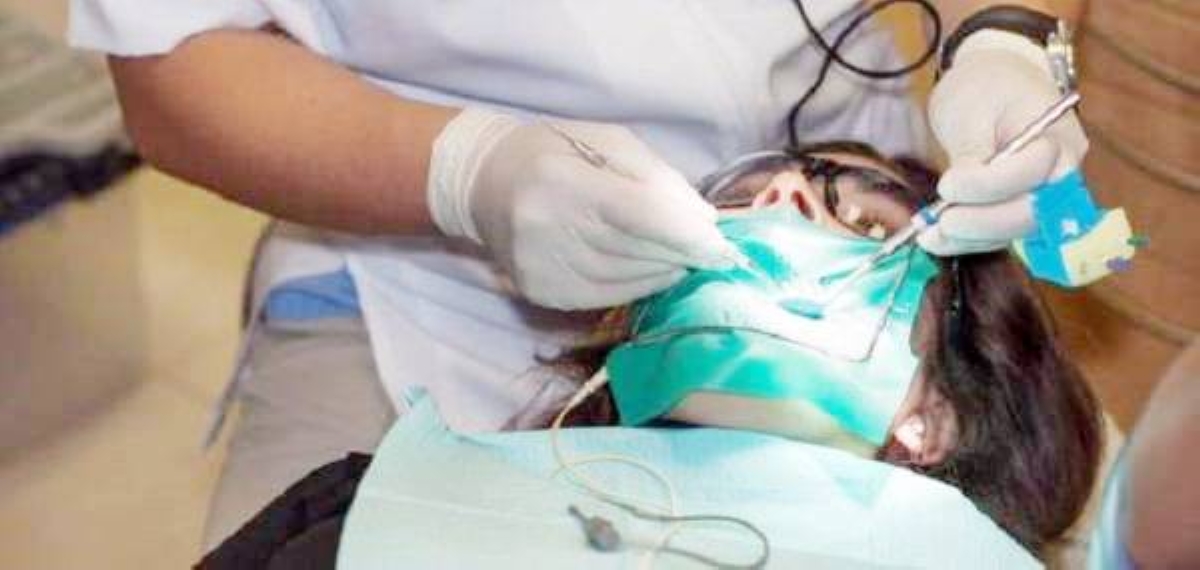 فرص ابتعاث طب الأسنان في بريطانيا: التسجيل مفتوح الآن