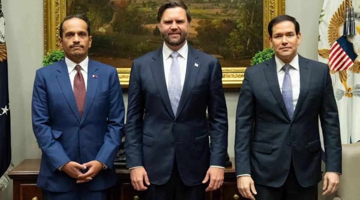 لقاء بين نائب الرئيس الأمريكي ووزير الخارجية القطري