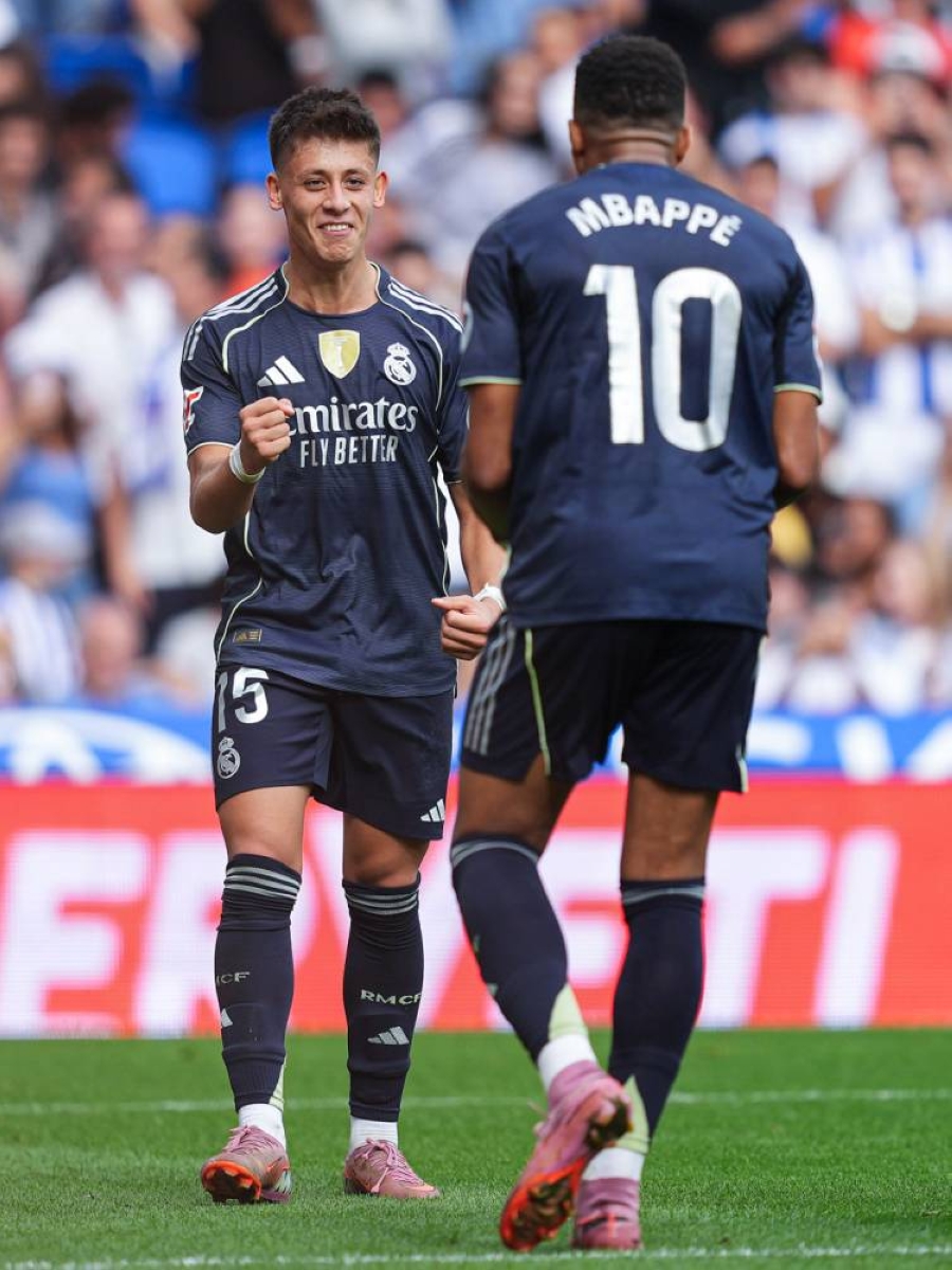 مبابي يقود ريال مدريد للفوز على سوسيداد 2-1 في الدوري