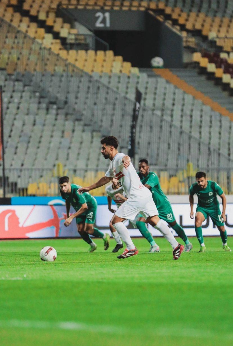 الزمالك يتفوق على المصري 3-0 ويتصدر الدوري المصري