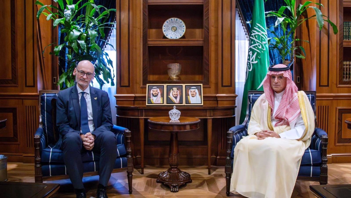 الجبير يرحب بسفيري بريطانيا وأستراليا الجدد في السعودية