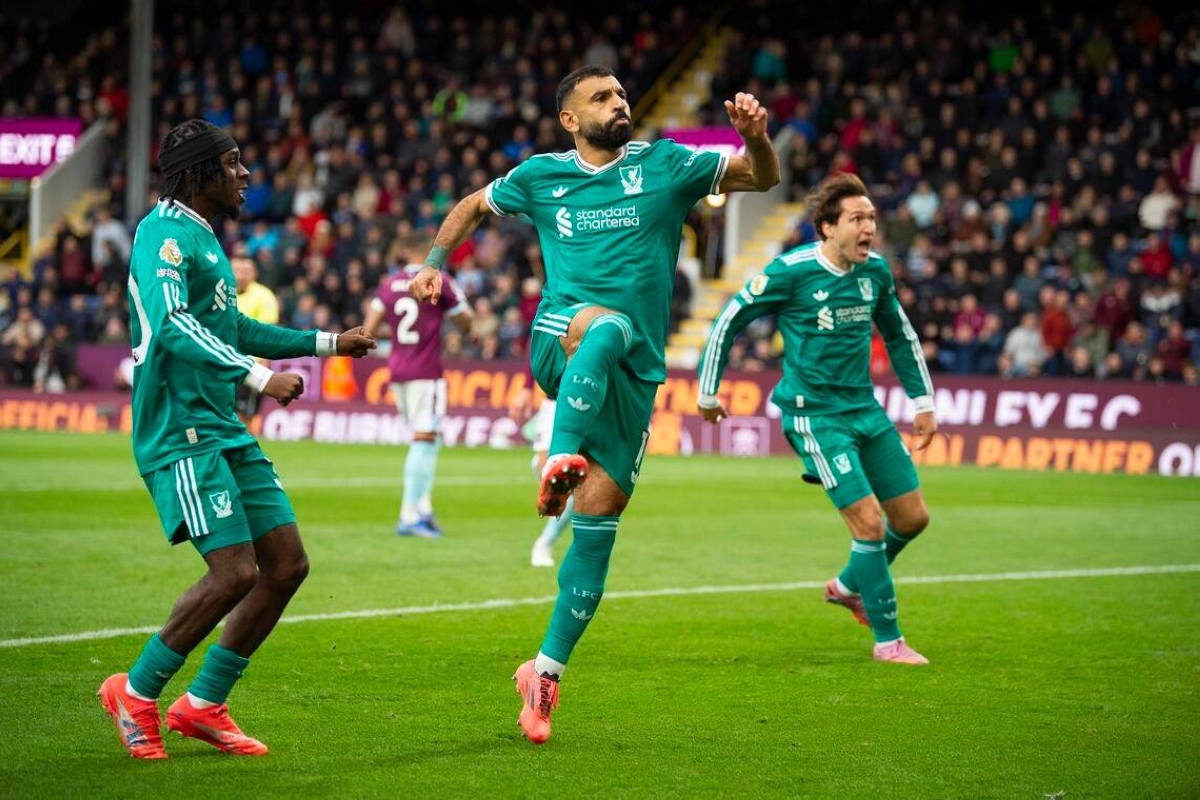 محمد صلاح يقود ليفربول لفوز مثير على بيرنلي