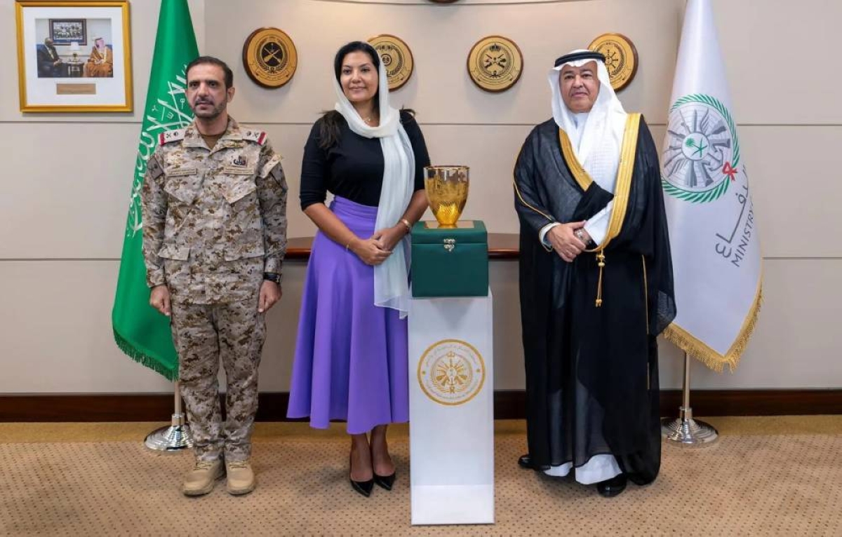 زيارة ريما بنت بندر للملحقية العسكرية السعودية بواشنطن