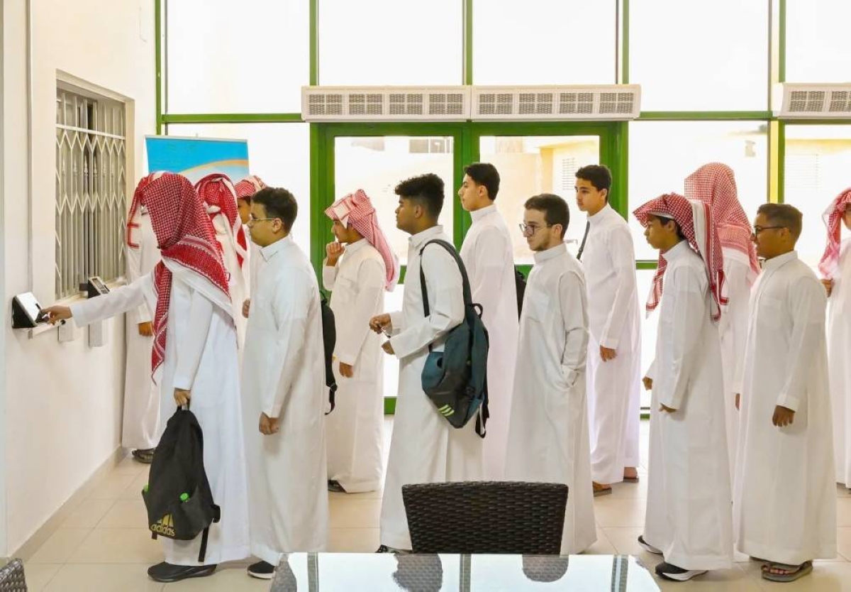 إجراءات التعامل مع غياب الطلاب: بعذر أو دون عذر