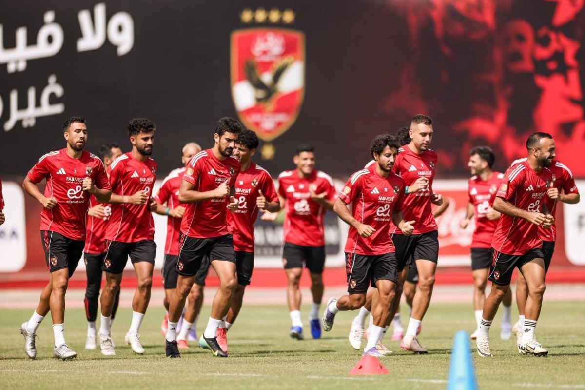 الأهلي المصري: تجميد مستحقات اللاعبين يهدد الاستقرار