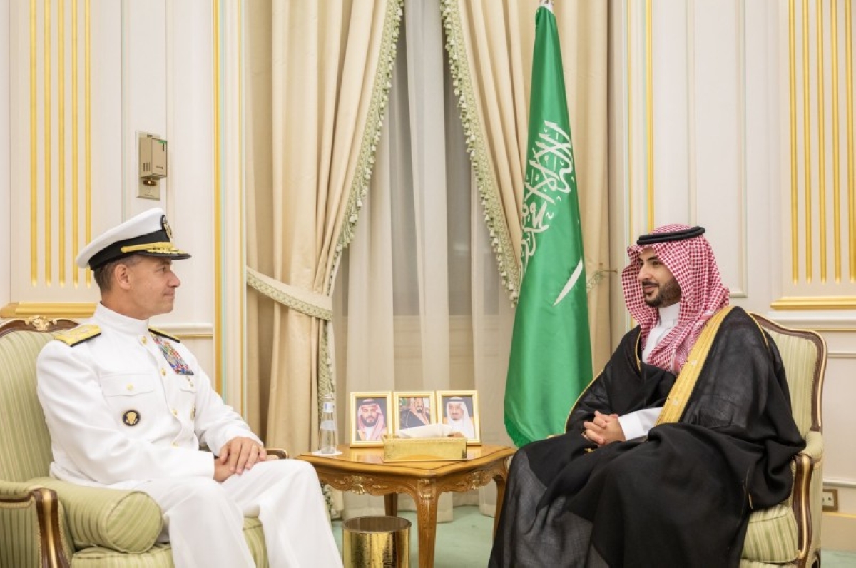 خالد بن سلمان: دور بارز في الدبلوماسية الدفاعية السعودية