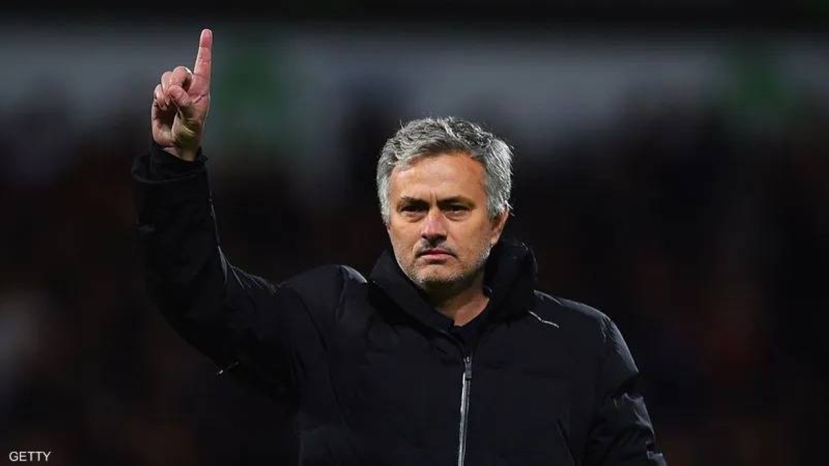 مورينيو يعود لتدريب بنفيكا بعد 25 عاماً من الغياب