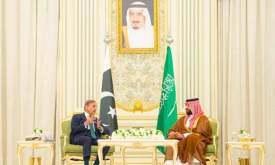 مباحثات استراتيجية بين ولي العهد ورئيس وزراء باكستان