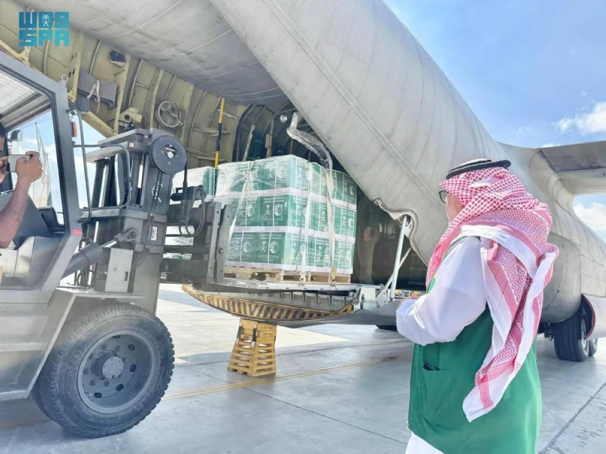 السعودية ترسل الطائرة الإغاثية الـ63 لدعم غزة