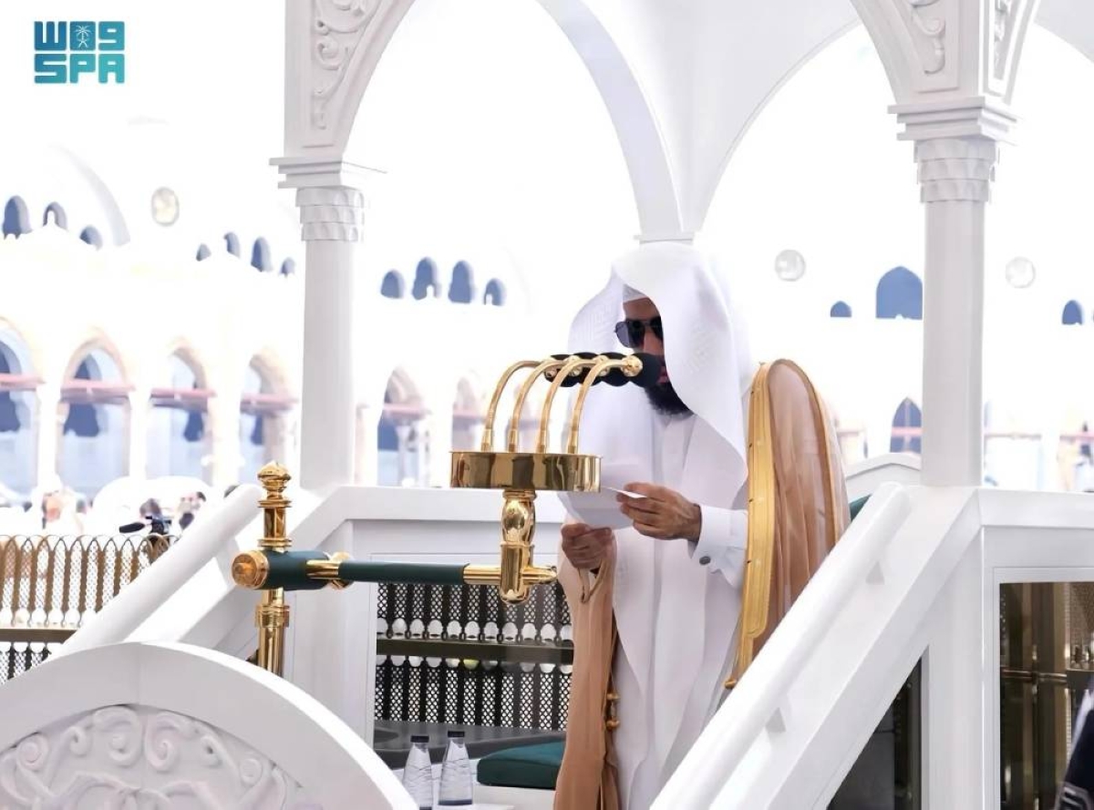 خطيب المسجد الحرام: الفوز بطاعة الله والتبتل إليه