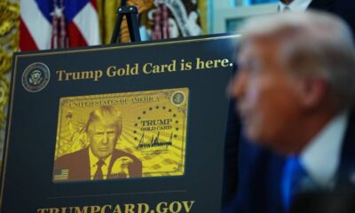 ترمب يرفع رسوم تأشيرات H-1B إلى 100 ألف دولار سنوياً