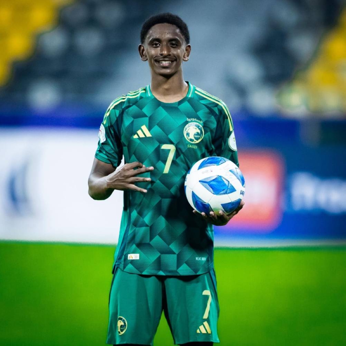 "منتخب الناشئين السعودي يهزم البحرين برباعية في خليجي 17"