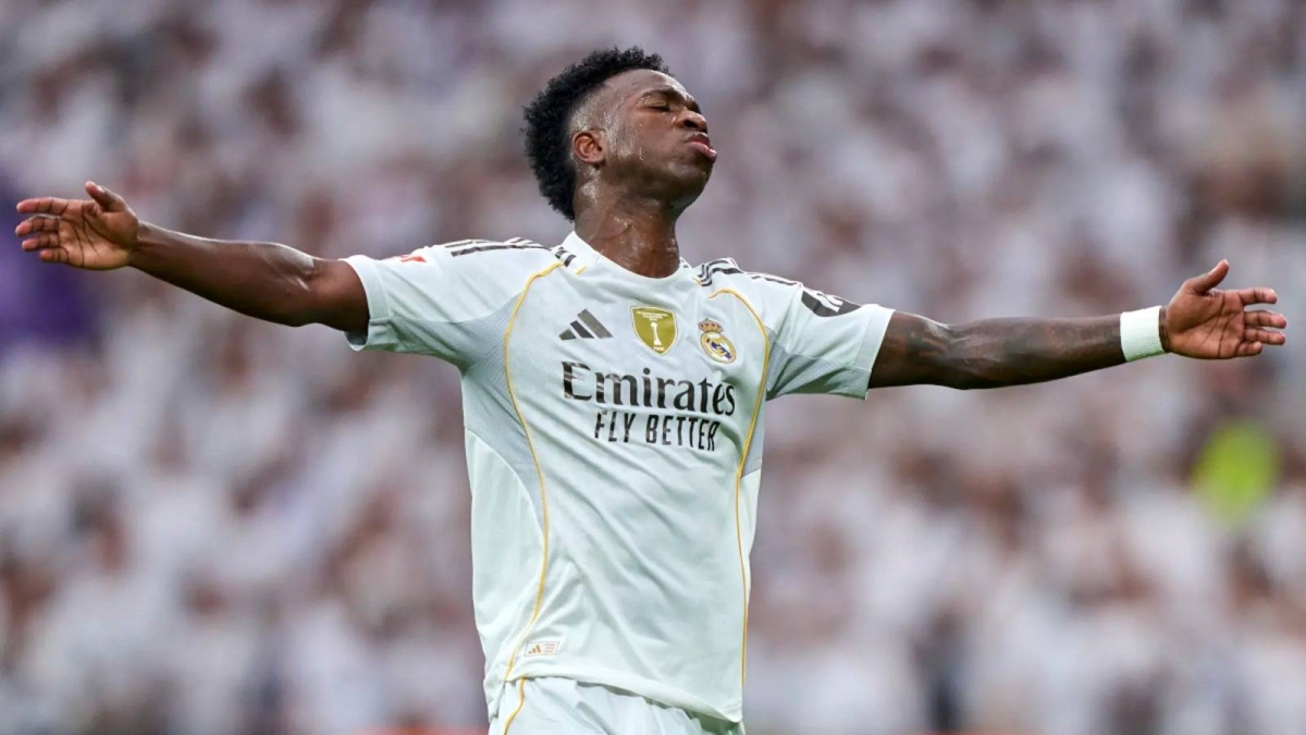 فينيسيوس يعترض على قرار تشابي ألونسو: بداية أزمة؟