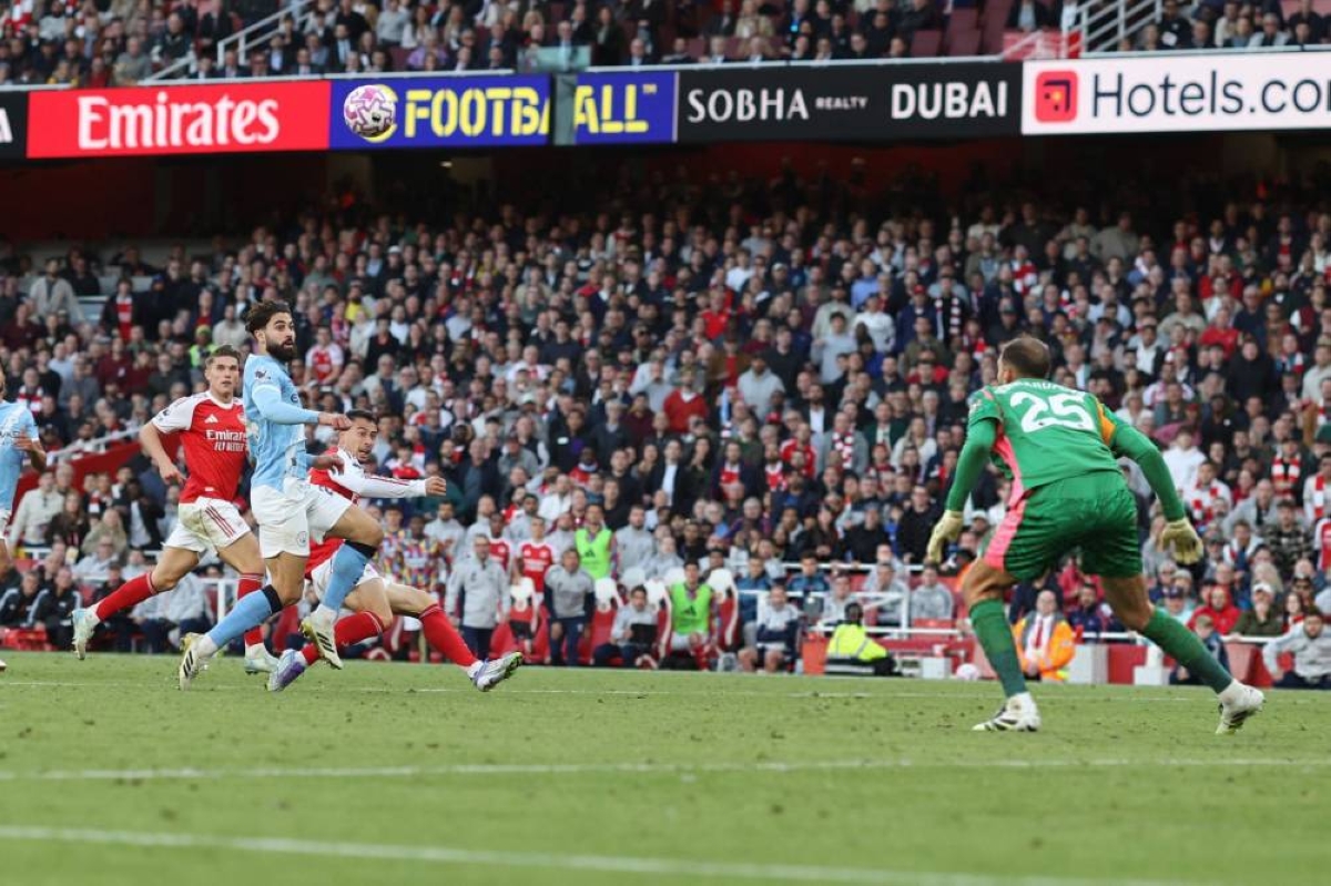 أرسنال يتعادل مع مانشستر سيتي في مباراة مثيرة