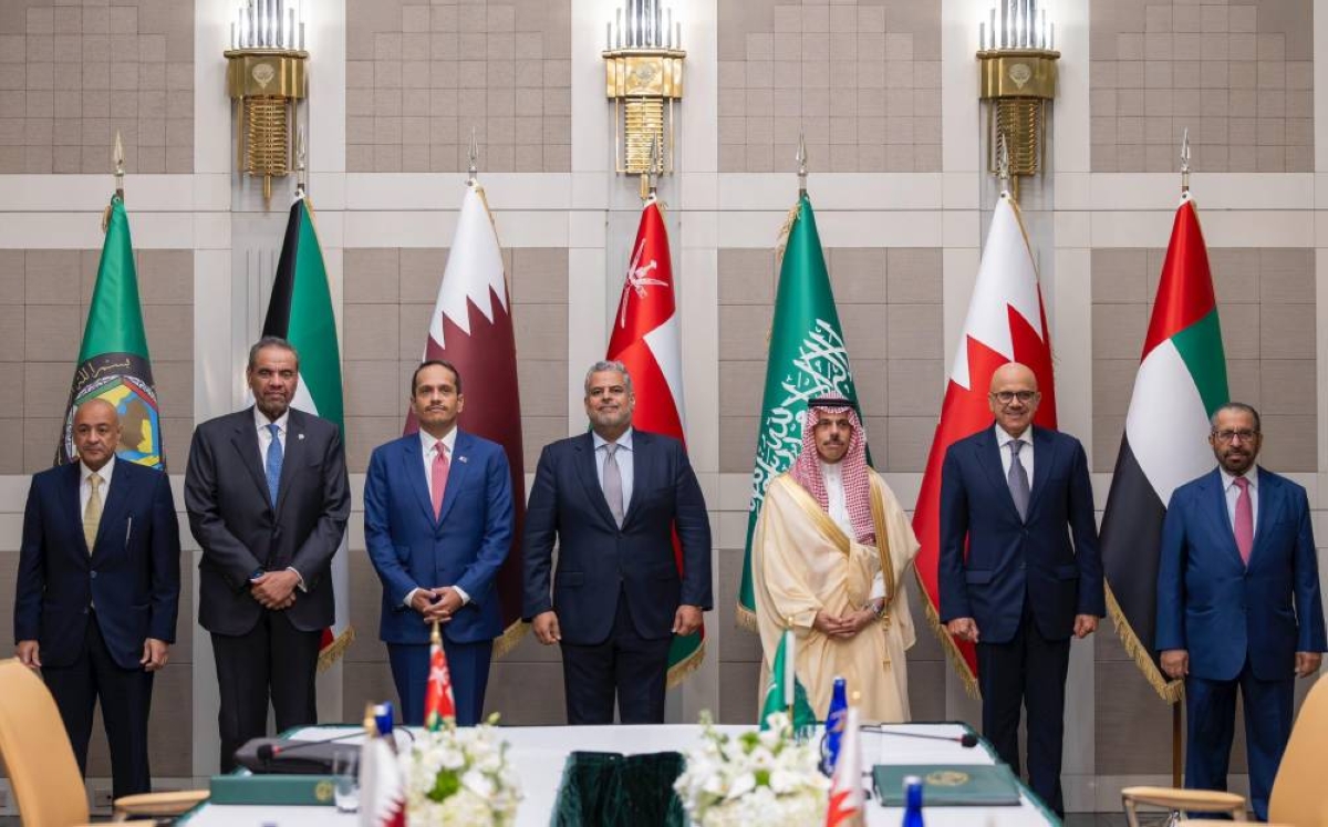وزير الخارجية يحضر اجتماع وزراء خارجية الخليج العربي