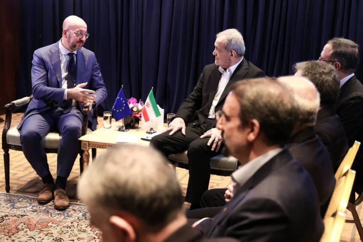 أمريكا تحظر التسوق على الوفد الإيراني: التفاصيل والأسباب