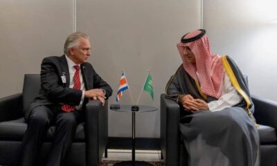 الجبير يبحث تعزيز العلاقات مع وزير خارجية كوستاريكا