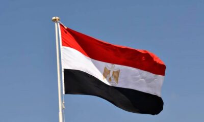 مصر تطالب الفصائل الفلسطينية بتسليم السلاح للسلطة