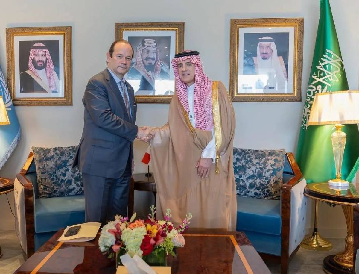 الجبير ووزير خارجية بنما يعززان العلاقات الثنائية