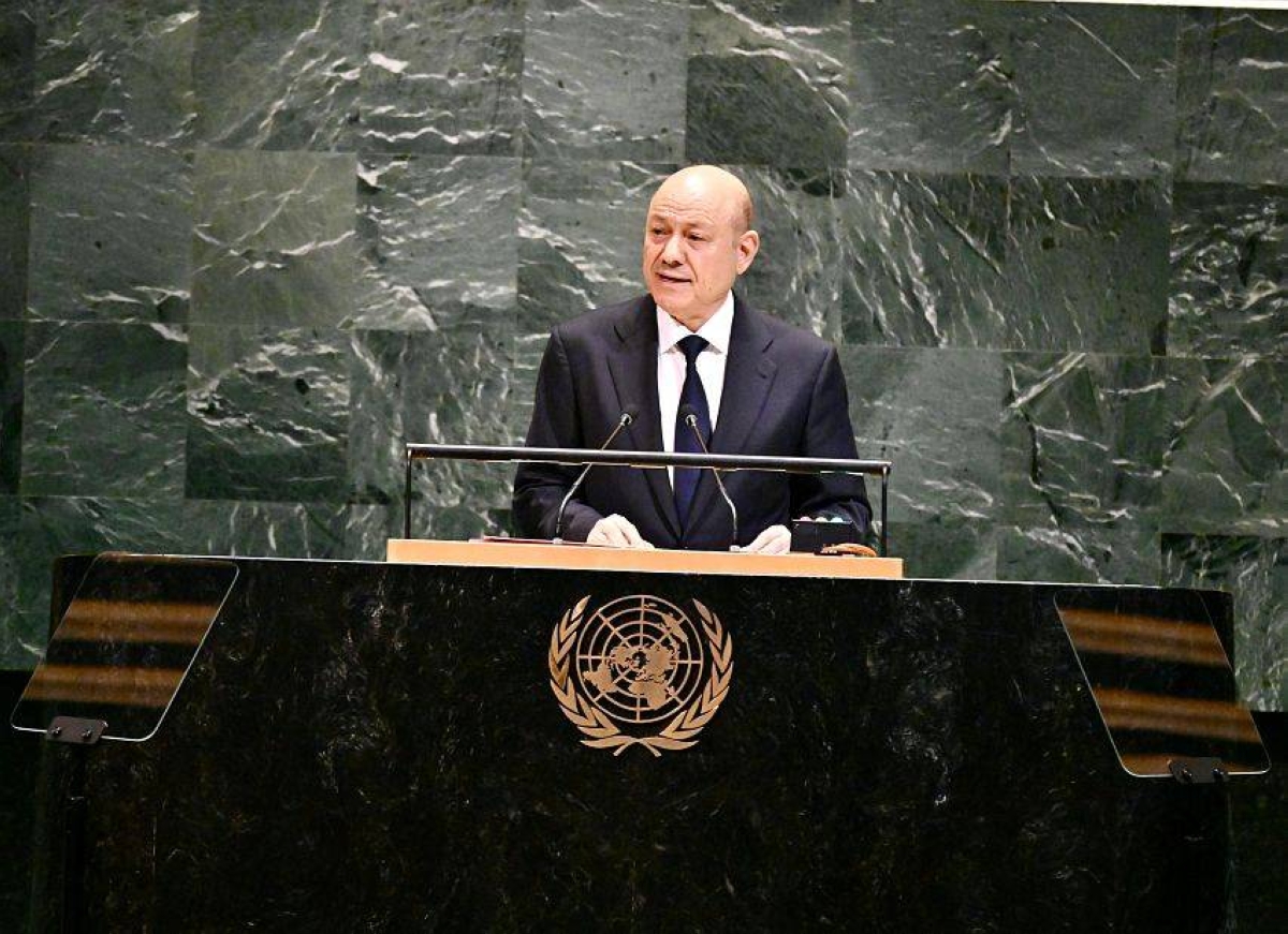 الرئيس اليمني بالأمم المتحدة: فرض السلام بالقوة