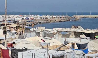 إسرائيل تخلي ميناء غزة لتدمير برج 11 طابقاً