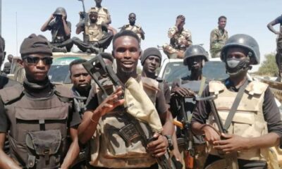 الجيش السوداني يفك حصار الفاشر ويوزع المساعدات جواً