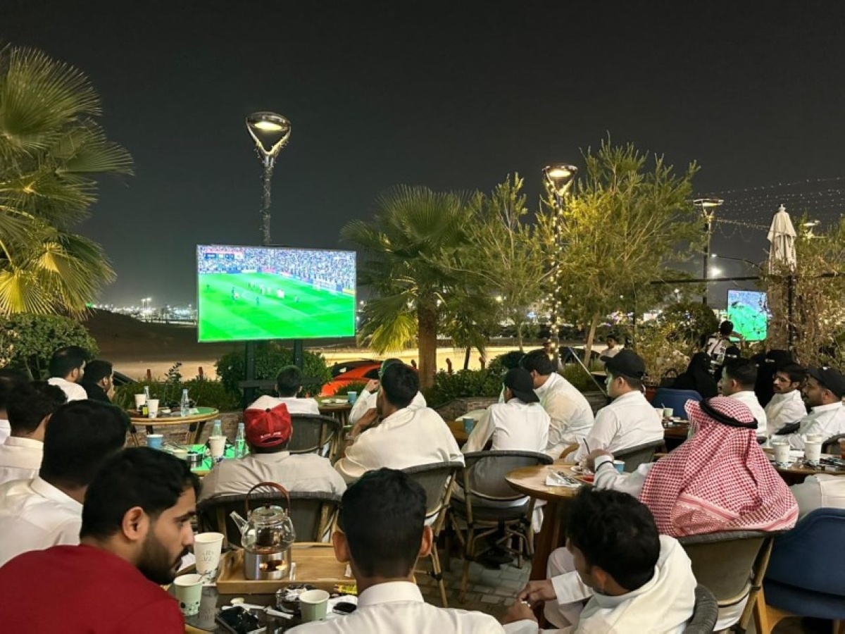الجماهير السعودية تتوافد إلى جدة لدعم المنتخب الوطني