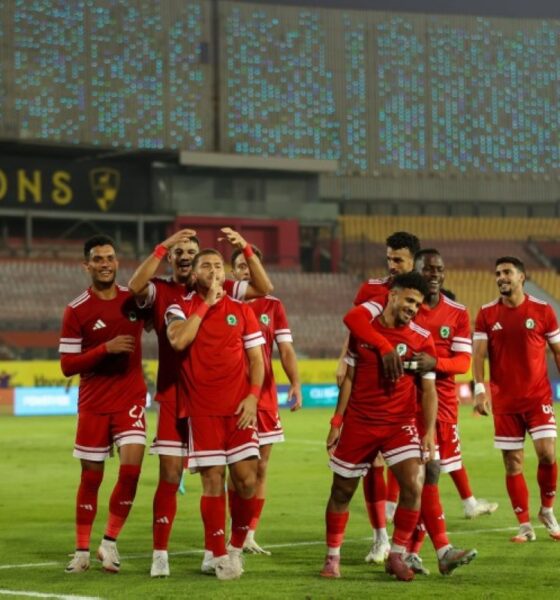 "المنافسة تحتدم في الدوري المصري: صراع المراكز يشتعل"
