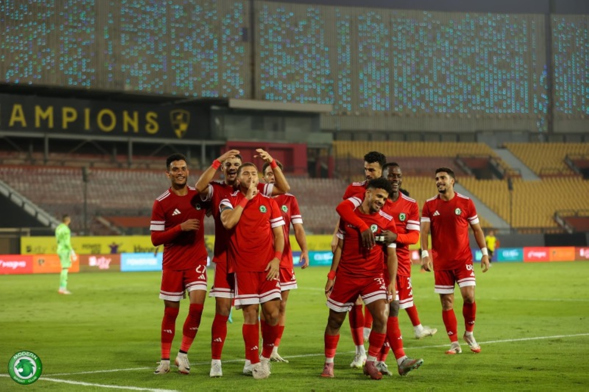 "المنافسة تحتدم في الدوري المصري: صراع المراكز يشتعل"