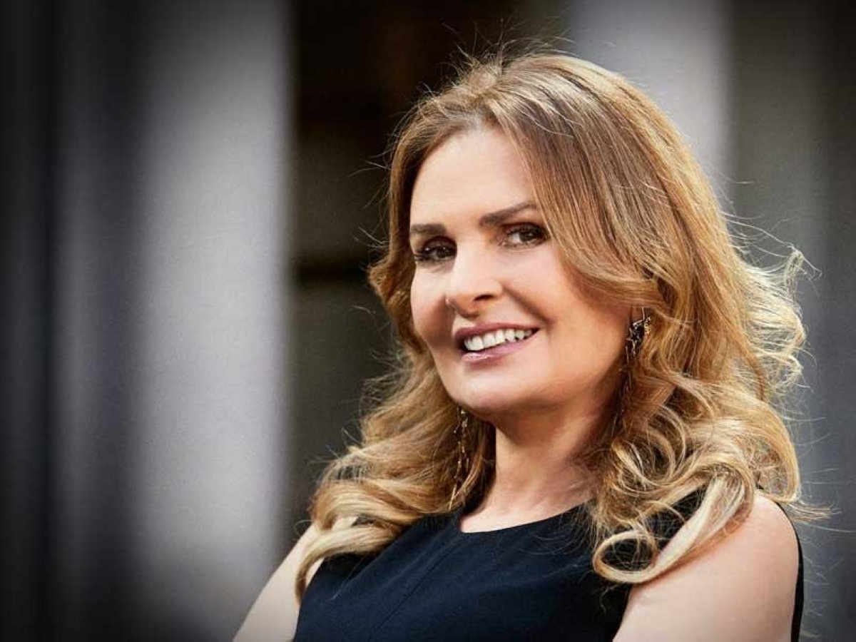 يسرا تكشف عن فشلها في 25 فيلماً ووصفها بـ"المعلبة"