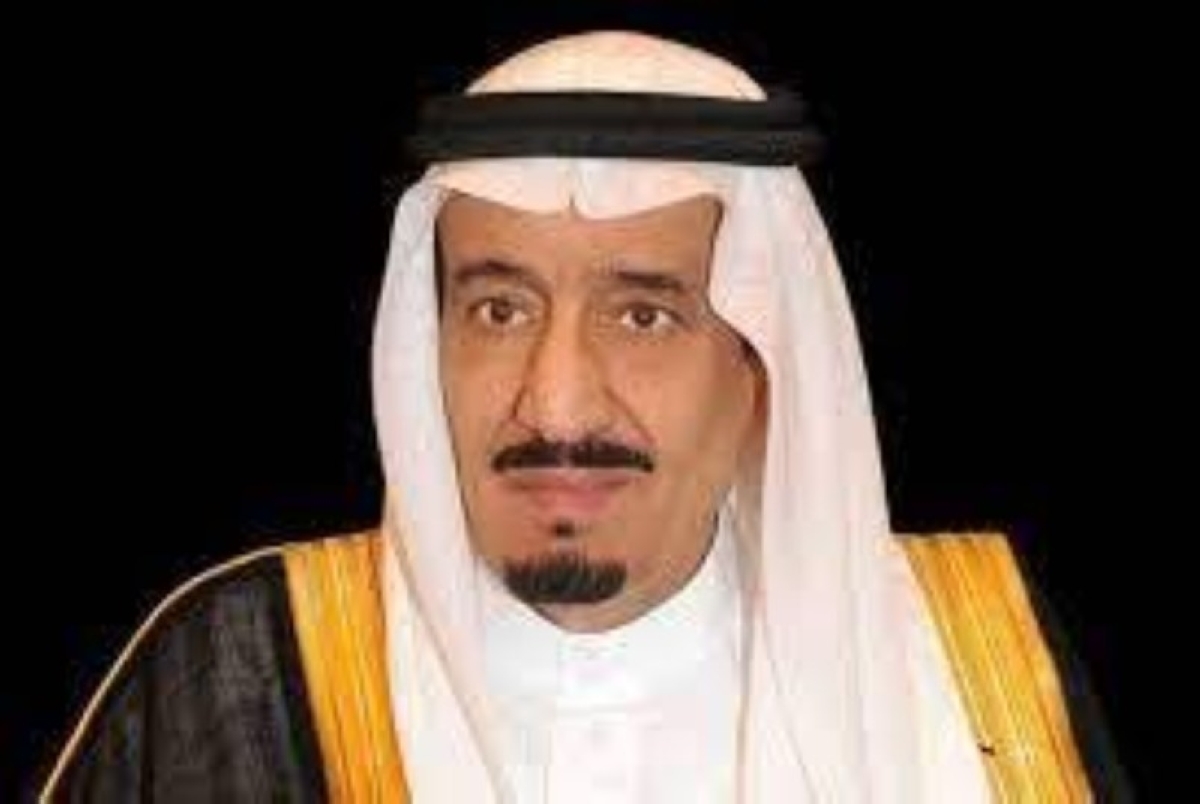 منح وسام الملك عبدالعزيز لـ 200 مواطن ومواطنة سعودية