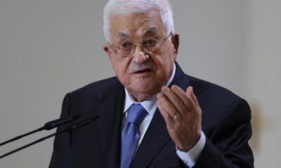 نائب عباس يتولى رئاسة فلسطين في حالة شغور المنصب