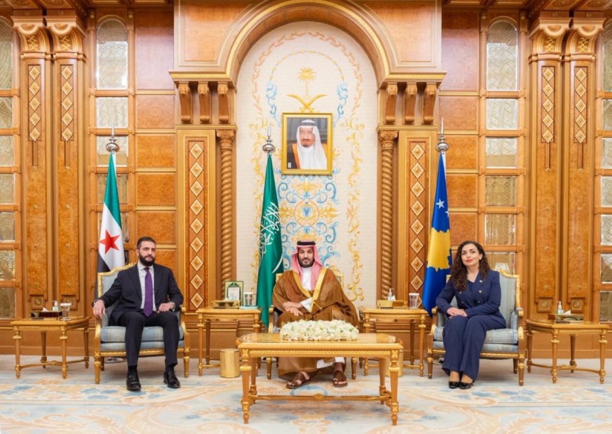 سوريا تعترف بكوسوفو رسمياً في اجتماع بالرياض