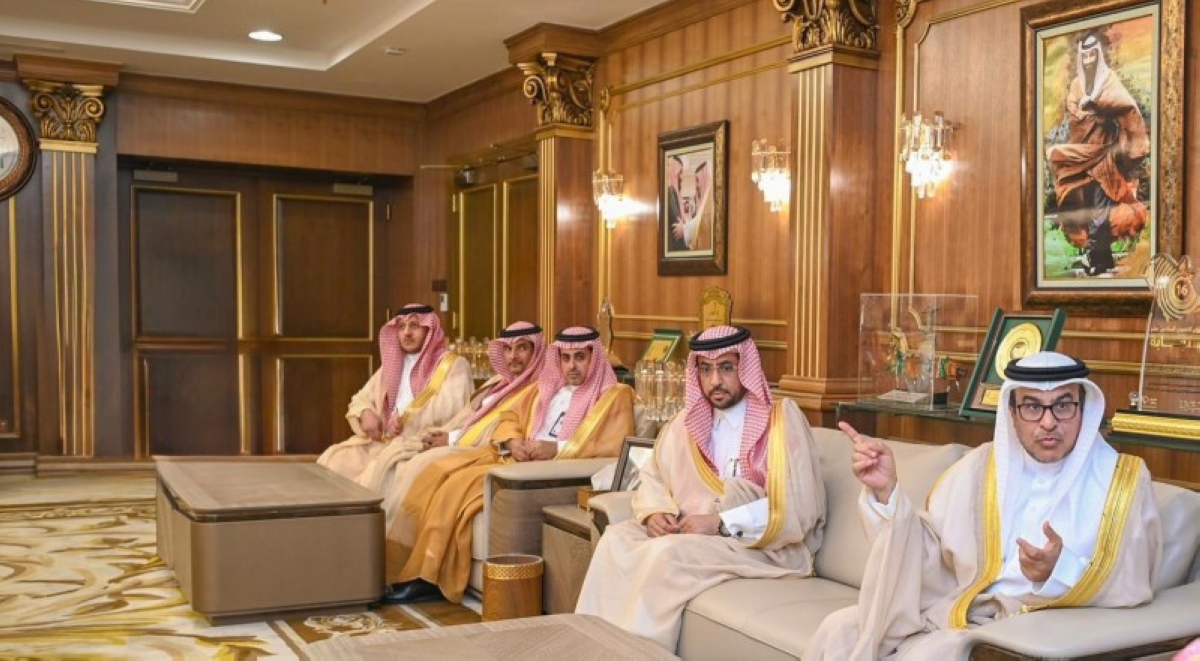 لقاء أمير جازان والرئيس التنفيذي لشركة المياه الوطنية
