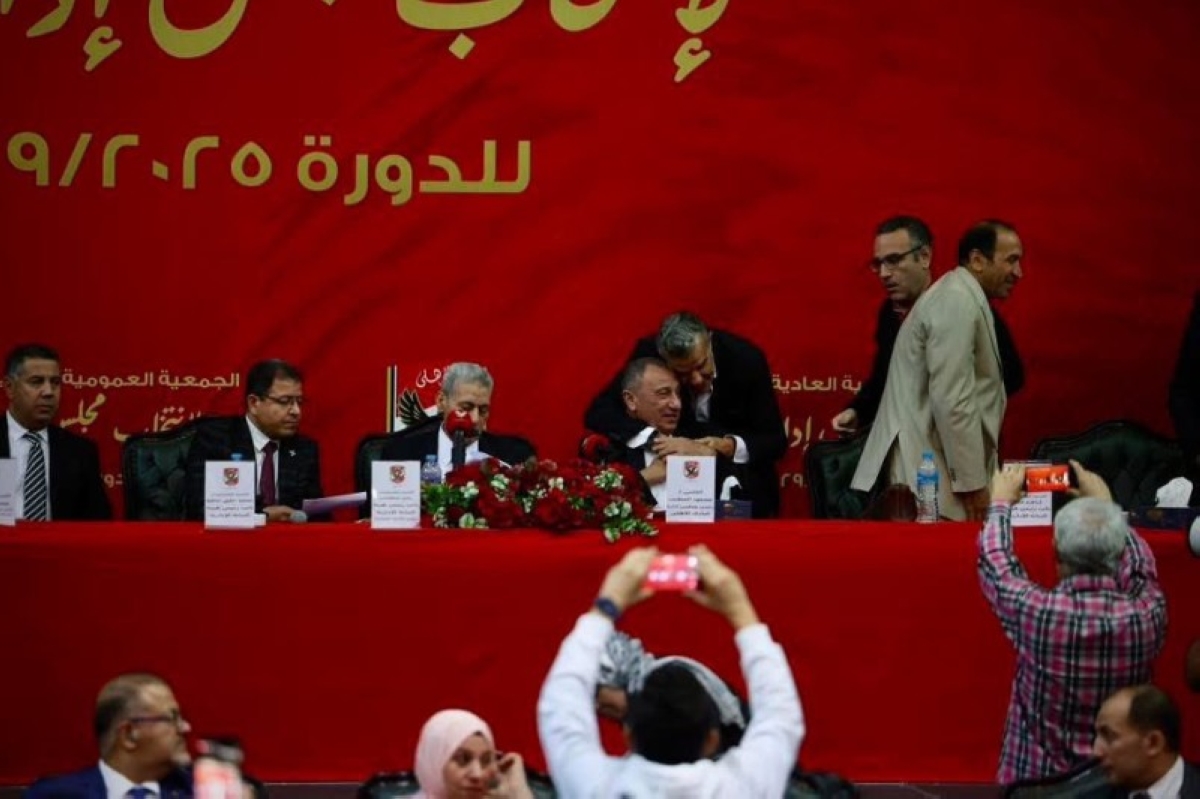 ولاية ثالثة لبيبو في الأهلي المصري: مستقبل النادي