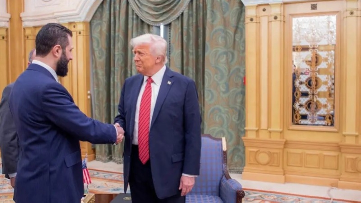 ترمب يشيد بالشرع: لقاء قريب وأداء ممتاز