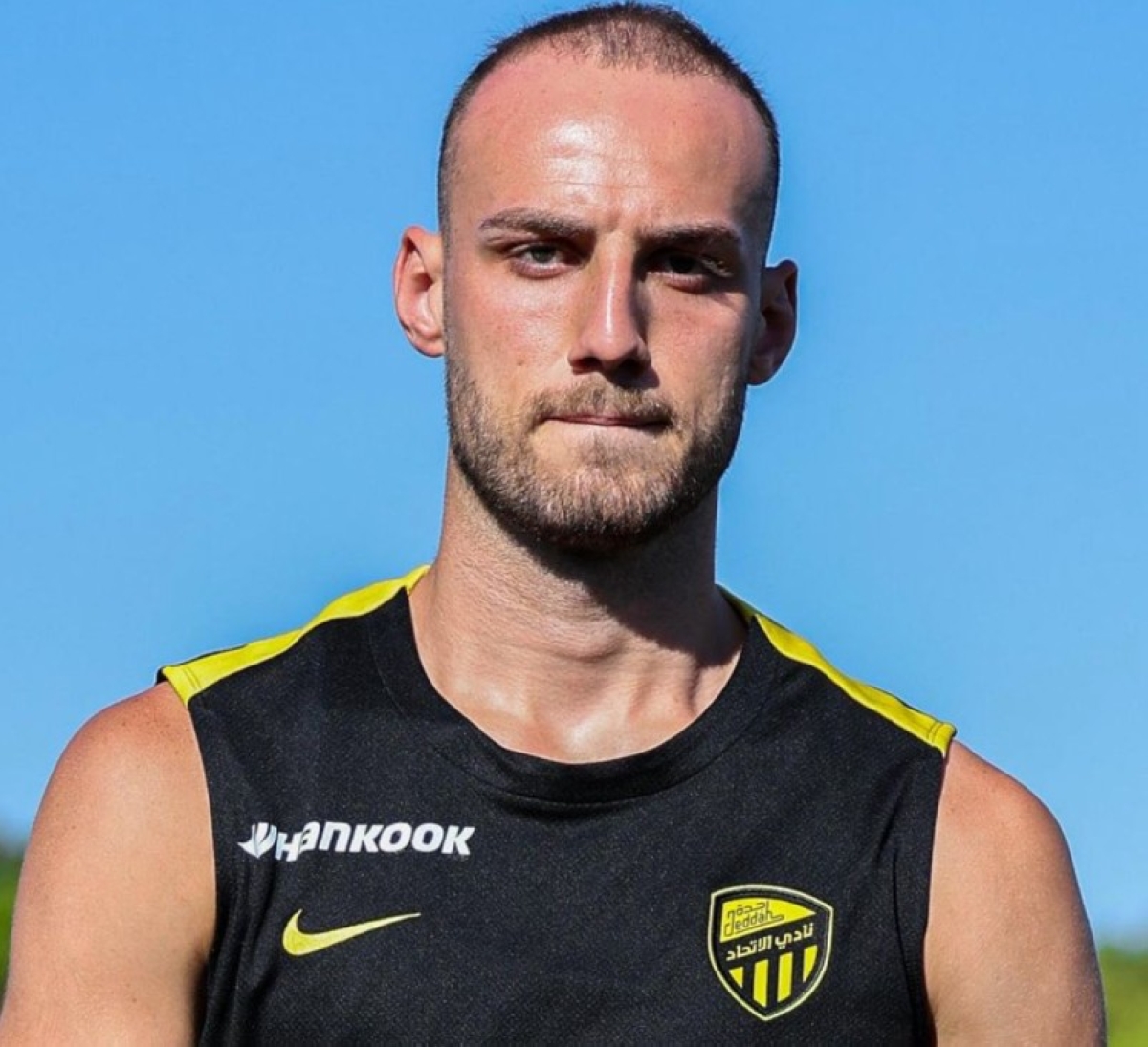 مخاطر الإيقاف تهدد ميتاي والموسى في الدوري