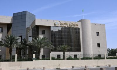 إطلاق خدمة العمرة المباشرة بدون مكاتب خارجية