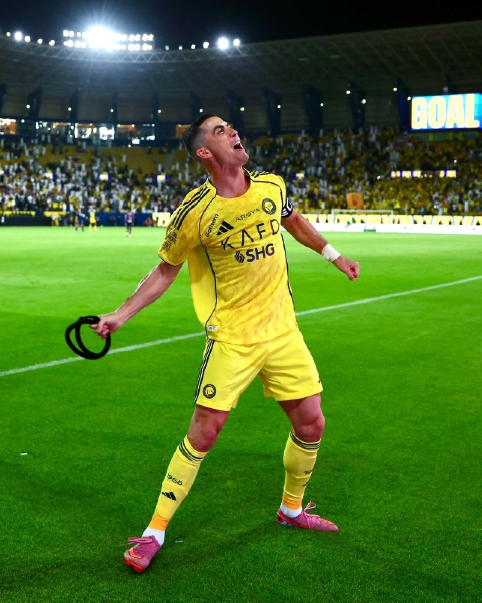 كريستيانو رونالدو: اللاعب الأكبر سناً في دوري روشن