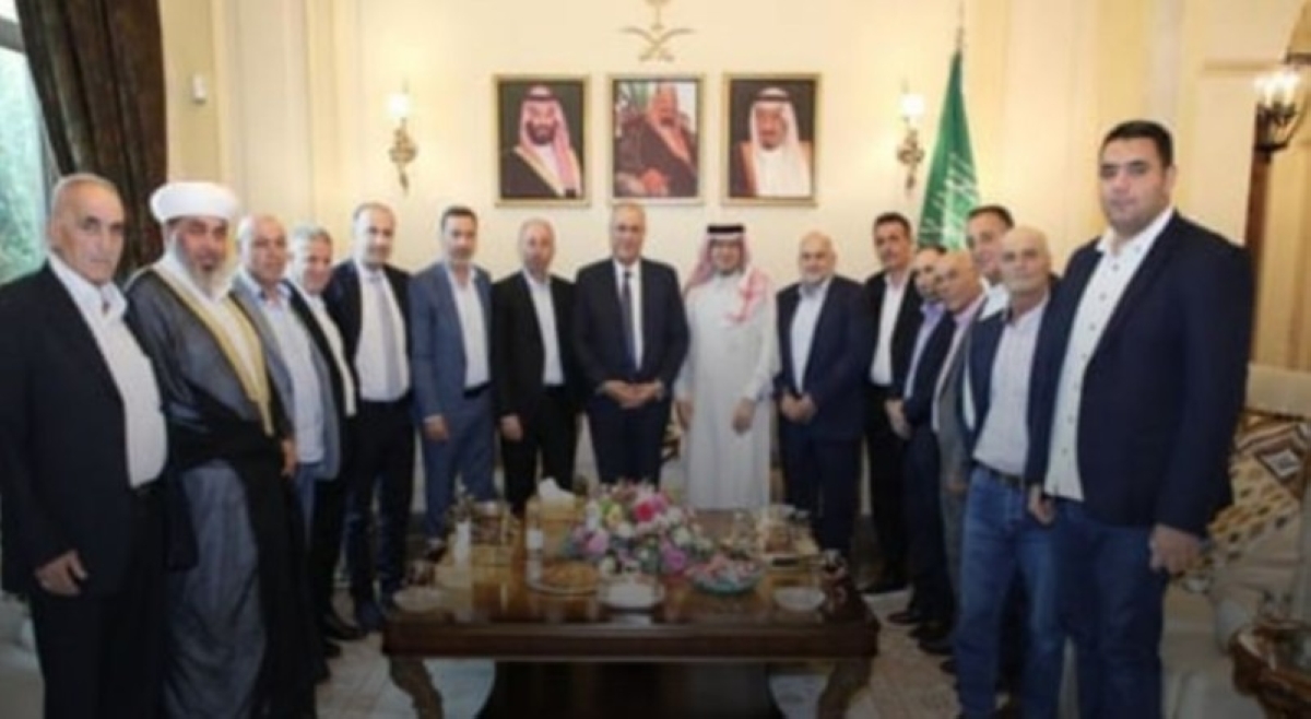 السعودية تدعم استقرار لبنان: تصريحات بخاري