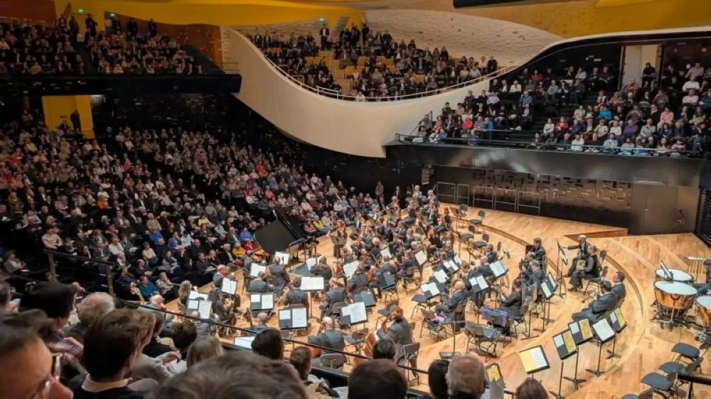 إلغاء حفل إسرائيلي في باريس بسبب تهديدات بالقنابل