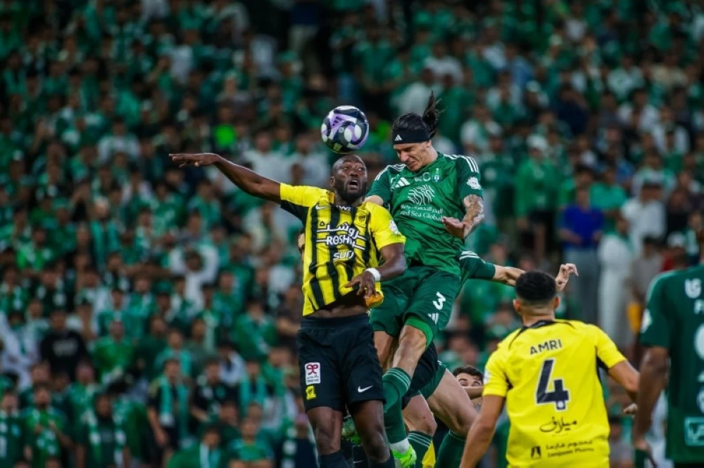 ديربي الاتحاد والأهلي: مواجهة مثيرة في الدوري السعودي