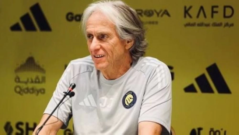 جيسوس يكشف عن اللاعب المفاجأة في موسم كرة القدم