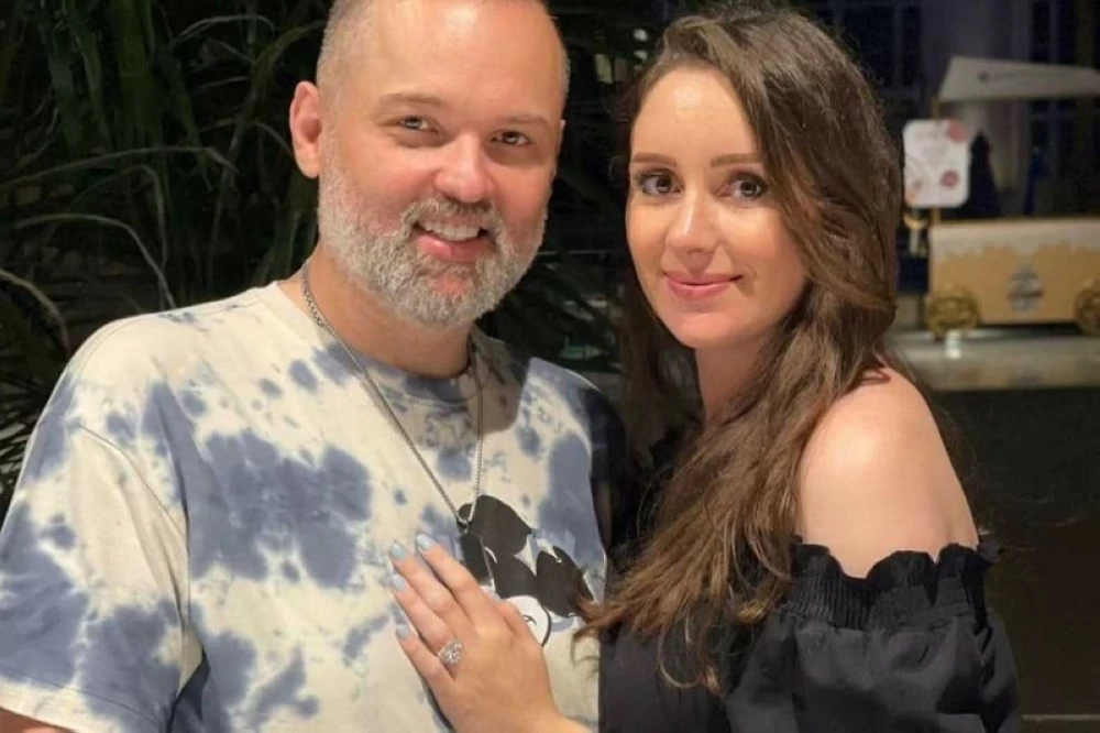 محمد محمود عبدالعزيز يكشف عن أزمة صحية لزوجته