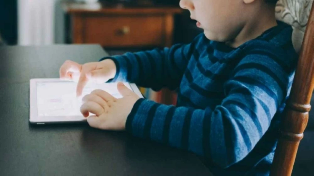 الدنمارك تحظر وسائل التواصل للأطفال دون 15 عامًا